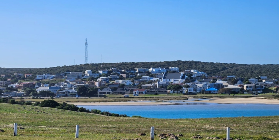 3 Bedroom Property for Sale in Stilbaai Wes Western Cape